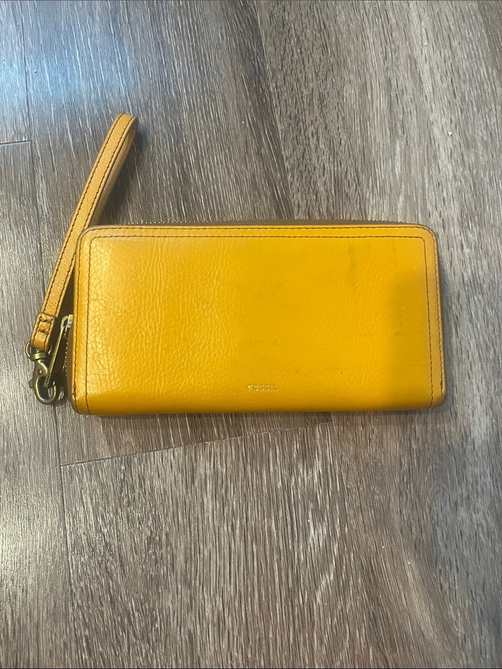 Fossil Mustard Yellow Logan Leather Wristlet Clutch